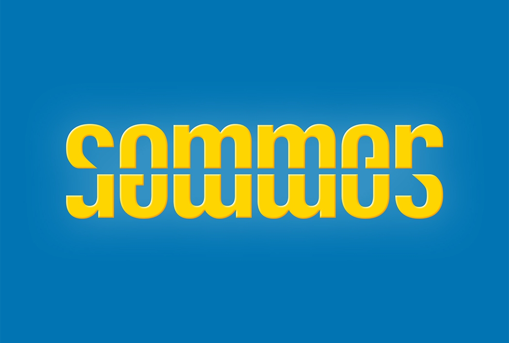 Ambigramm von Sommer, gestaltet von Roland Scheil, Grafiker, gelbes Logo auf himmelblauem Hintergrund